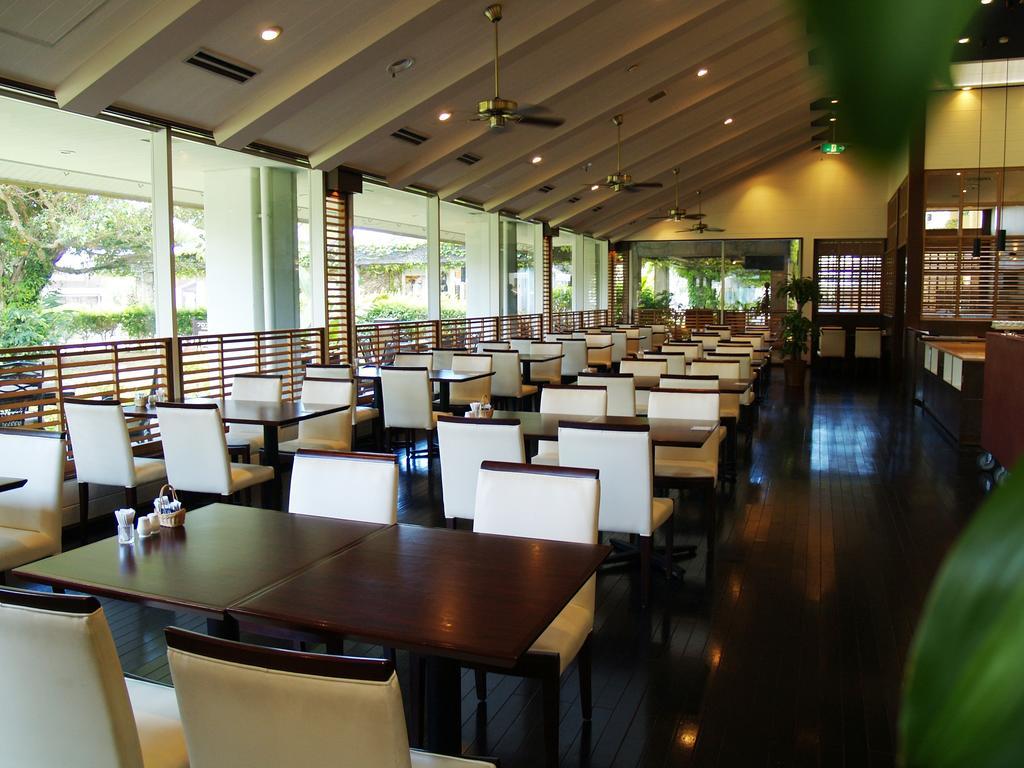Okuma Private Beach & Resort Kunigami Exterior photo